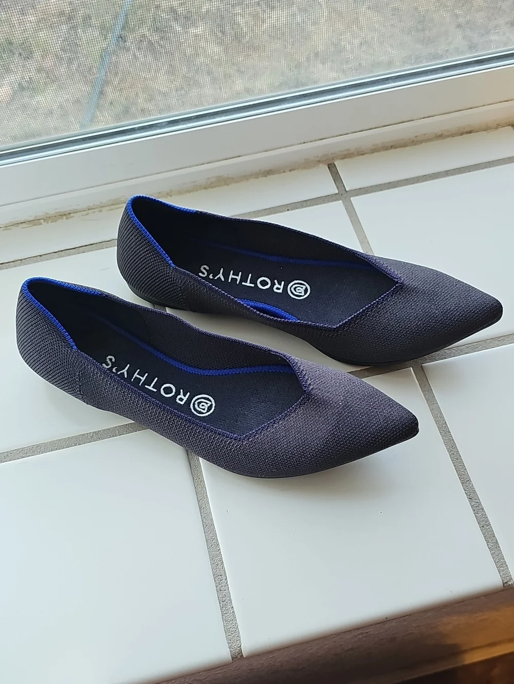 Rothy's The Point Ballet Flats Navy Dark Gray Made In China Size 8